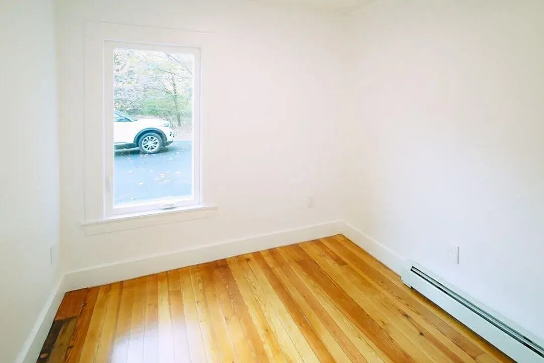 Building Photo - 151 South St