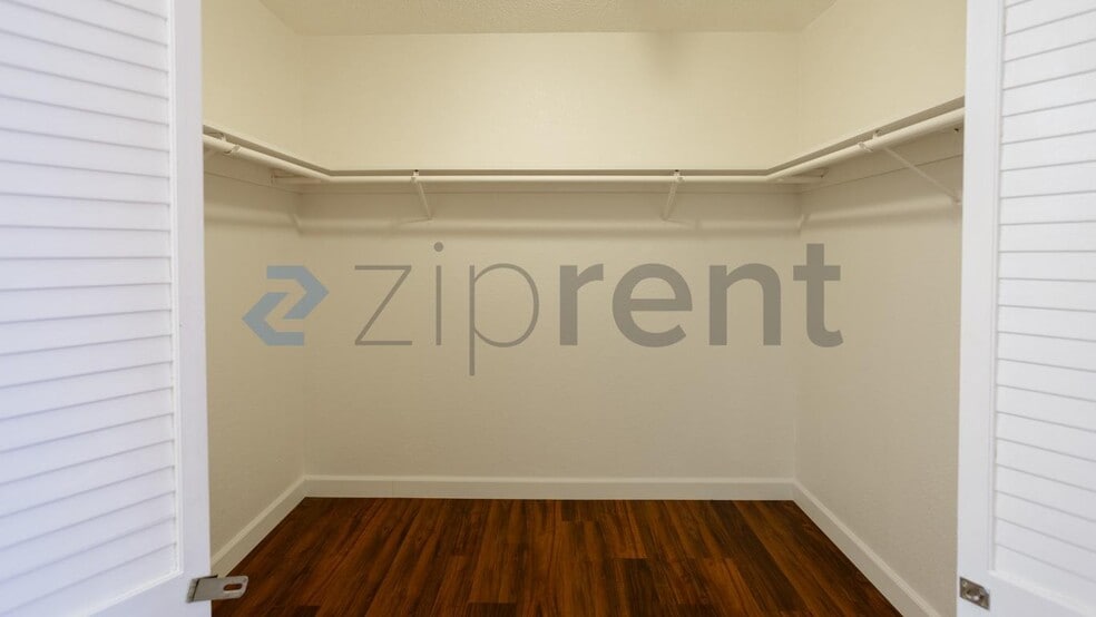 Building Photo - 3715 Terstena Pl