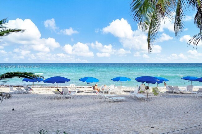 Building Photo - 2030 S Ocean Dr