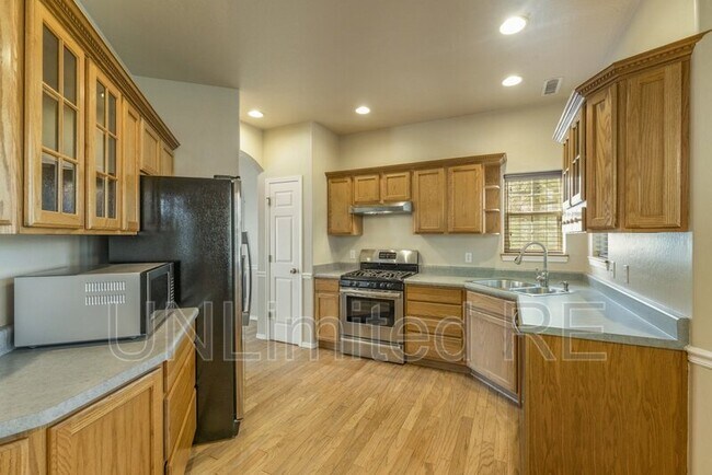 Building Photo - 3787 S Wild West Trail