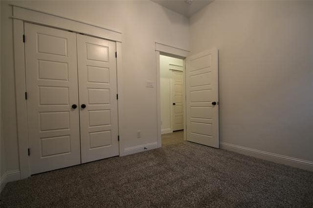 Building Photo - 941 Tesslynn Ave