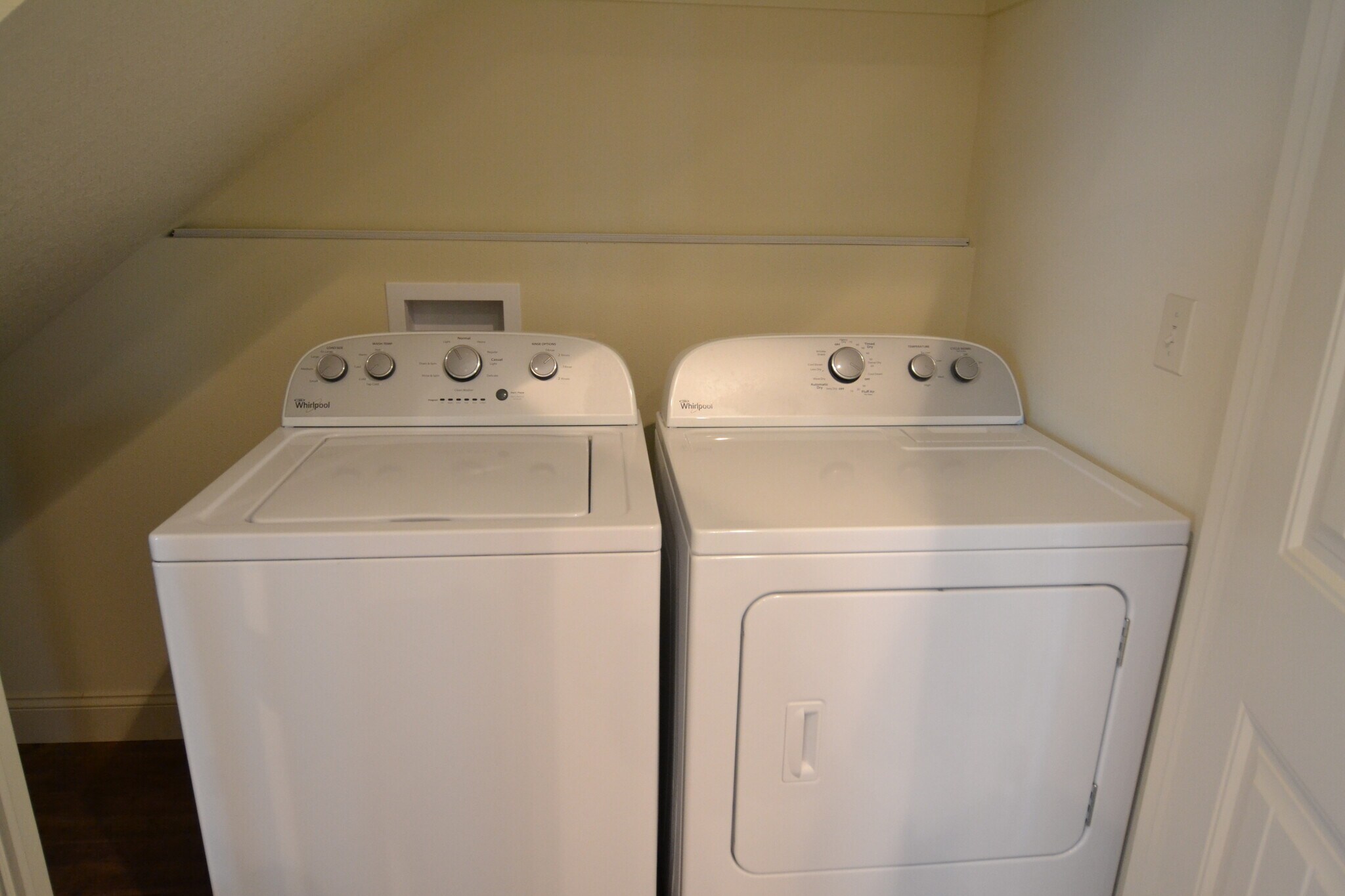 Building Photo - 804 W Normal St