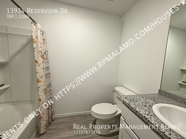 Building Photo - 13934 Reservoir Dr