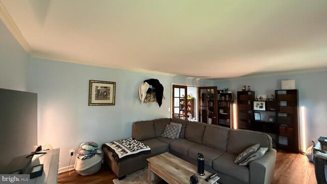 Building Photo - 4015 Duke Of Gloucester St