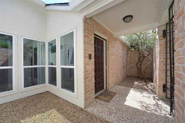 Building Photo - 1411 Cedar Pass Ct