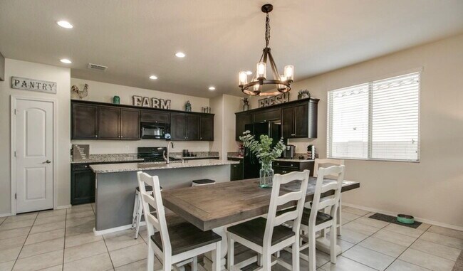 Building Photo - Popular 4 bedroom Model available June 1st!