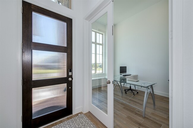 Building Photo - 20519 Bronco Rdg Dr