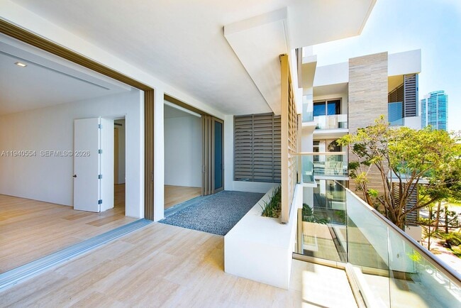 Building Photo - 311 Meridian Ave