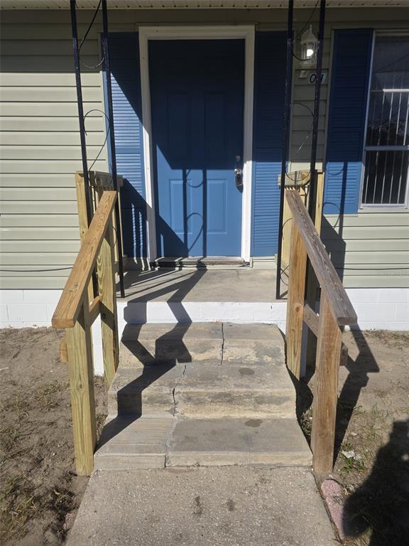 Building Photo - 701 W Beresford Rd