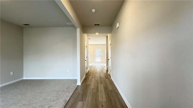 Building Photo - 1498 High Fls Ln