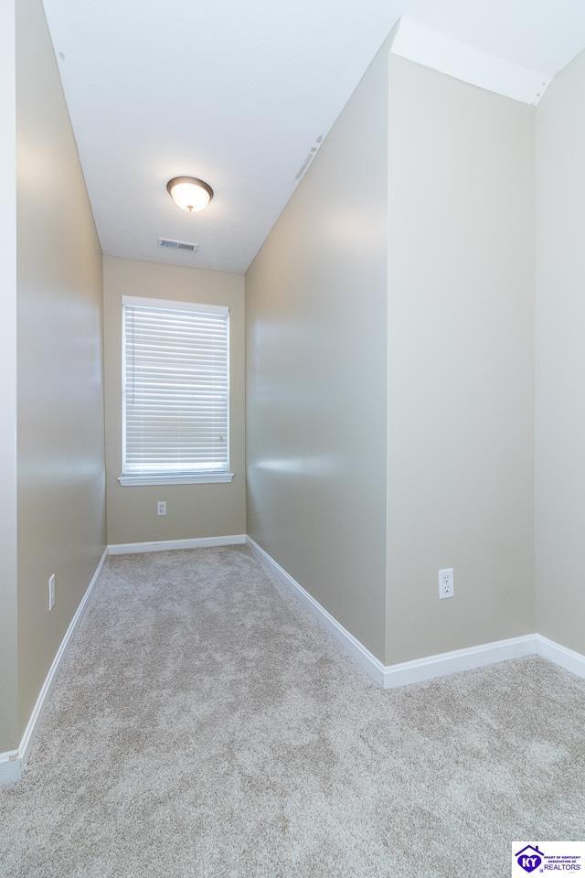 Building Photo - 212 Applewood Ln