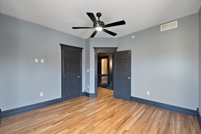 Building Photo - 4004 Porter St