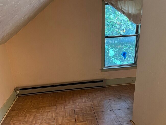 Building Photo - 21 Hamlet Pl