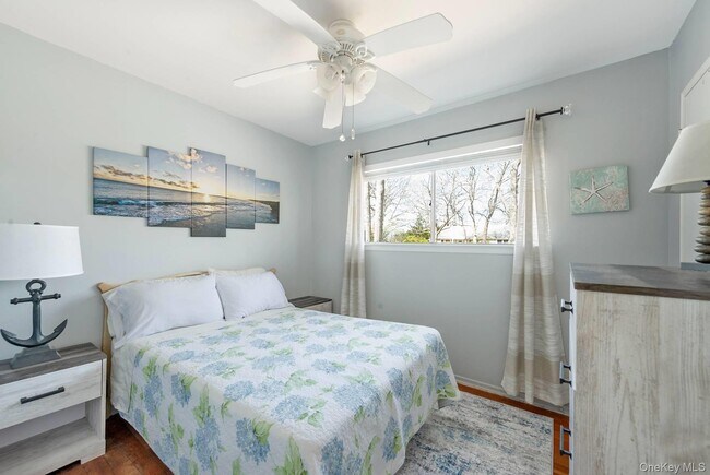 Building Photo - 37 Noyack Harbor Rd