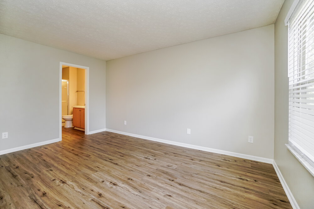 Building Photo - 5655 Dashshund Ct