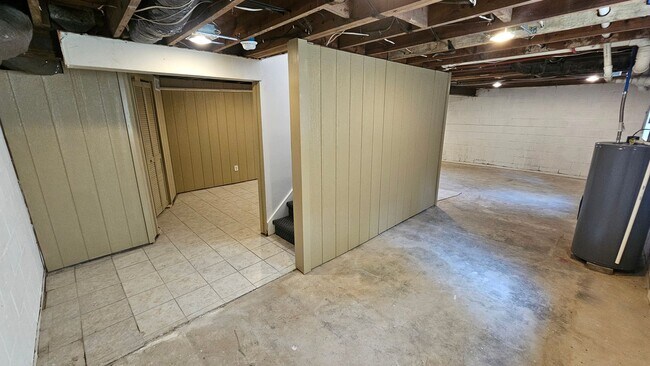 Building Photo - 1314 N Lincoln St
