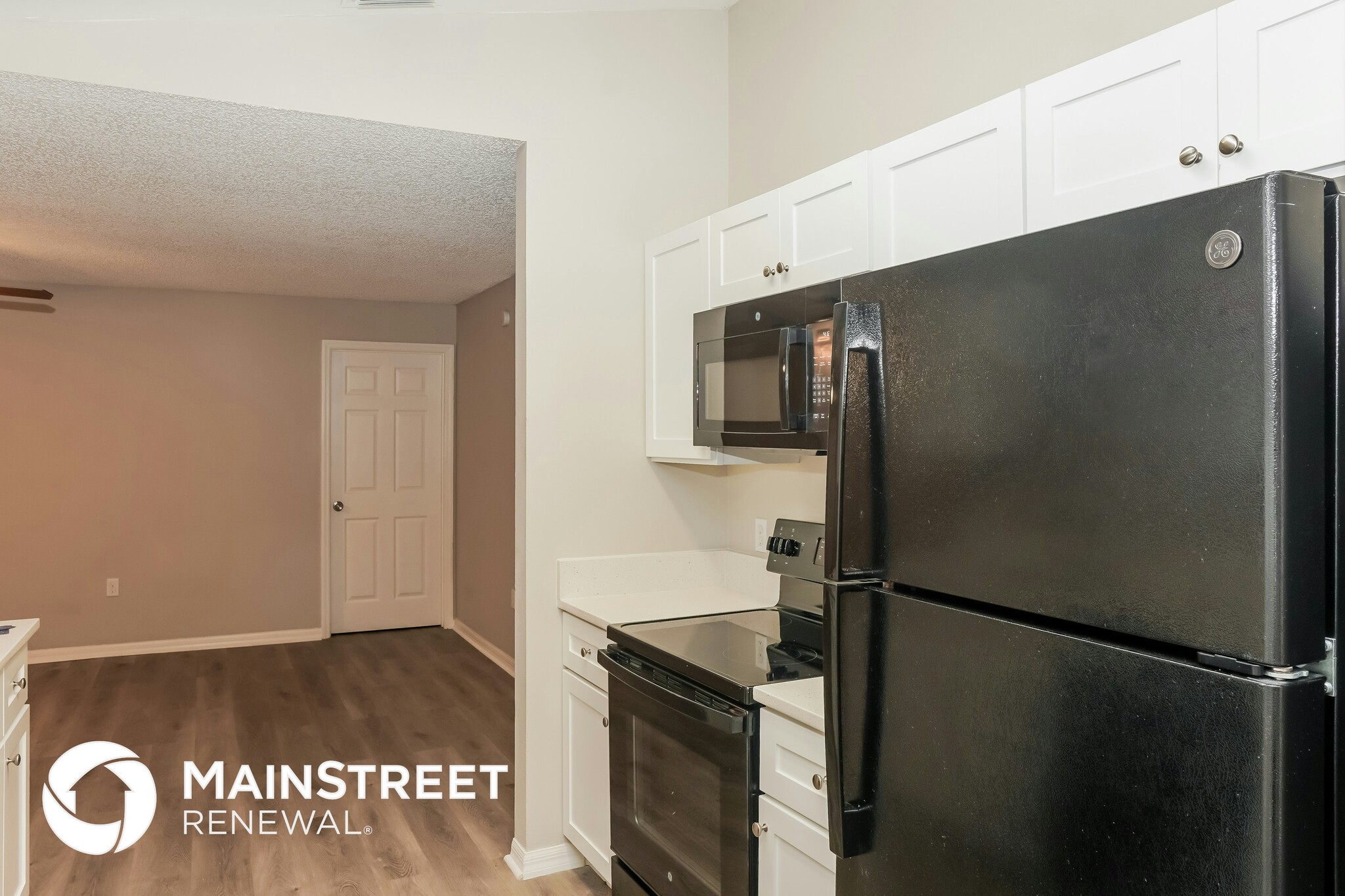 Building Photo - 430 Almansa St NE