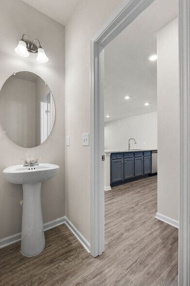 Building Photo - 384 Whitetail Cir