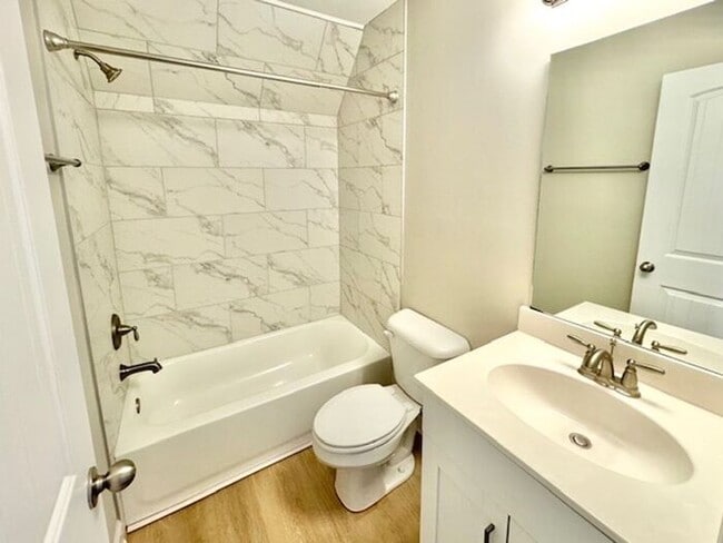 Building Photo - Now Leasing in Millington @ Winstone. 5 Bedroom 3 Bath Available Now!