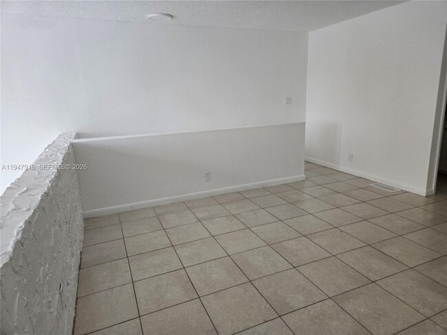 Building Photo - 17901 NW 68th Ave