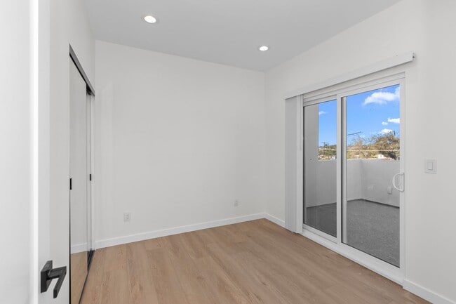 Building Photo - 6413 Richard St