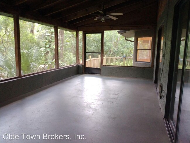 Building Photo - 3 br, 3 bath House - 606 E Orange Street