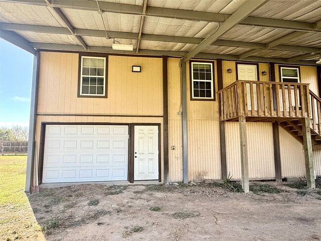 Building Photo - 9013 Puritan Way