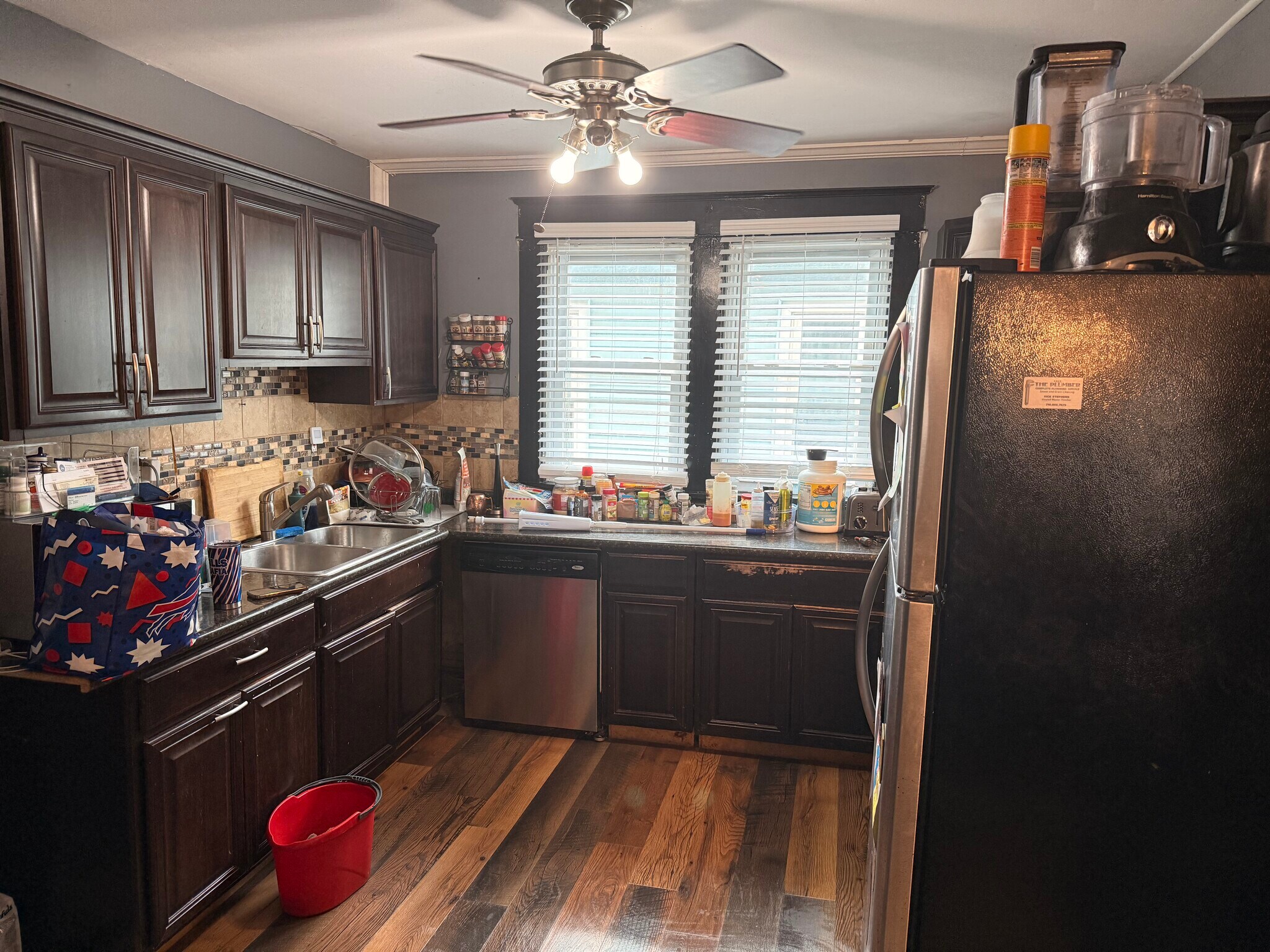 Building Photo - 359 Colvin Ave