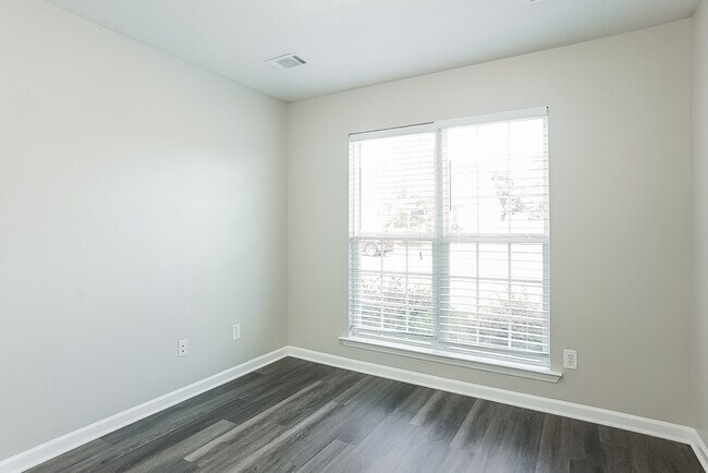 Building Photo - Bright 4-Bedroom Home in Grovetown, GA