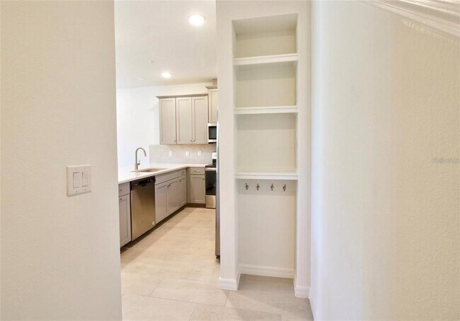 Building Photo - 9939 Randal Walk St