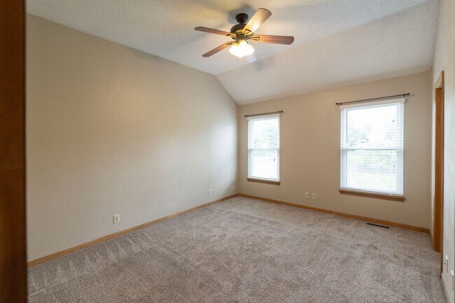 Building Photo - 16131 S Matt Ct