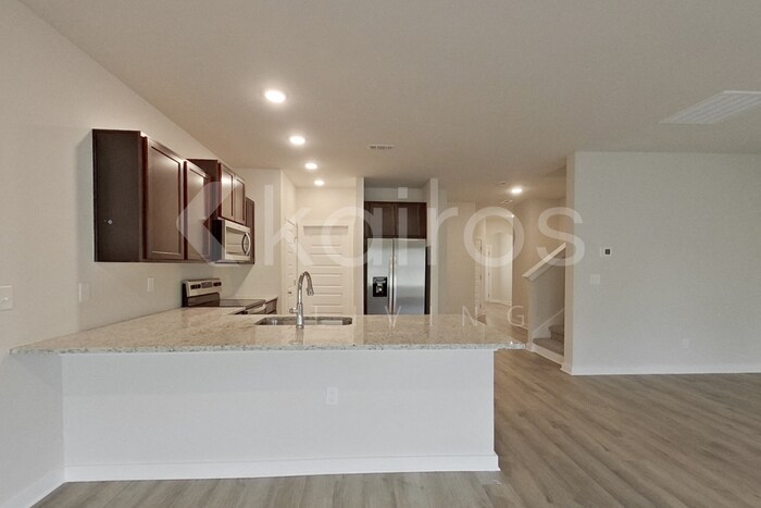 Building Photo - 6102 Taramore Ln NW