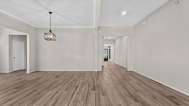 Building Photo - 22626 Fanwick Dr