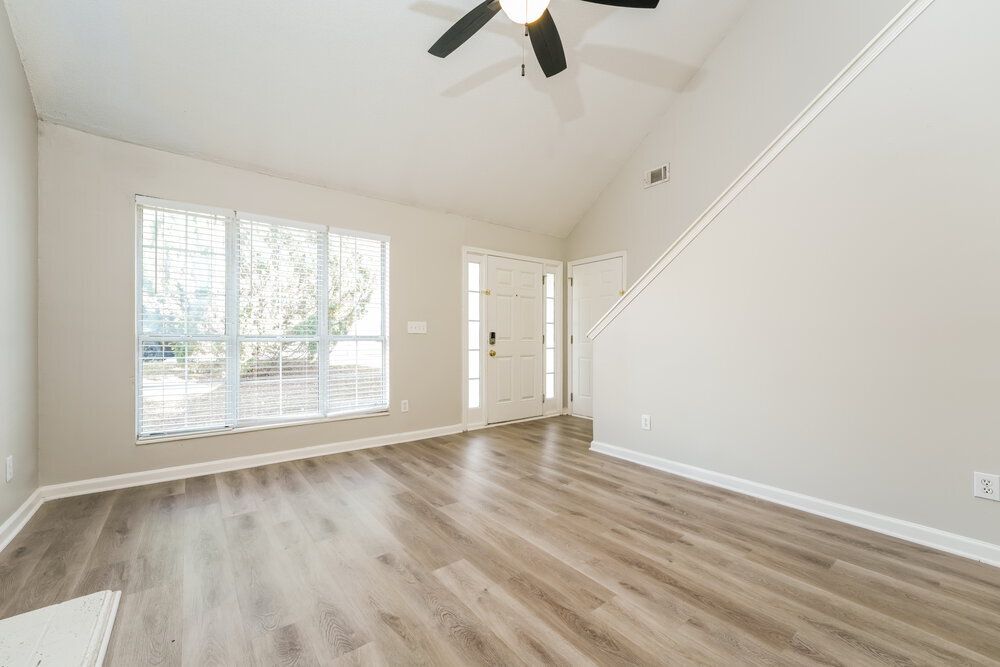 Building Photo - 6576 Browns Mill Ferry Dr