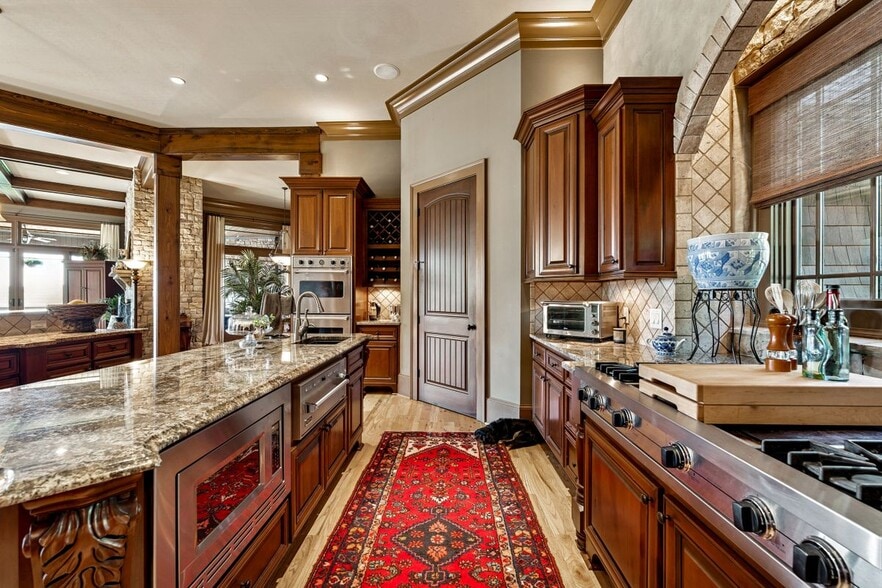 Building Photo - 6407 Grand Marina Cir