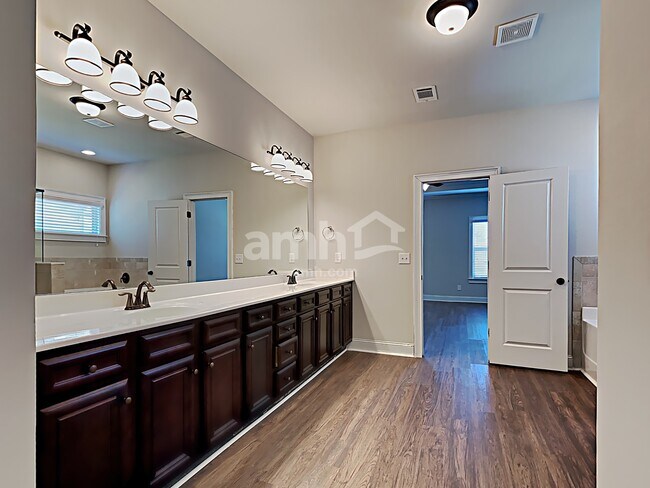 Building Photo - 183 Blackgum Trace