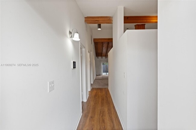 Building Photo - 2331 Dogwood Ct