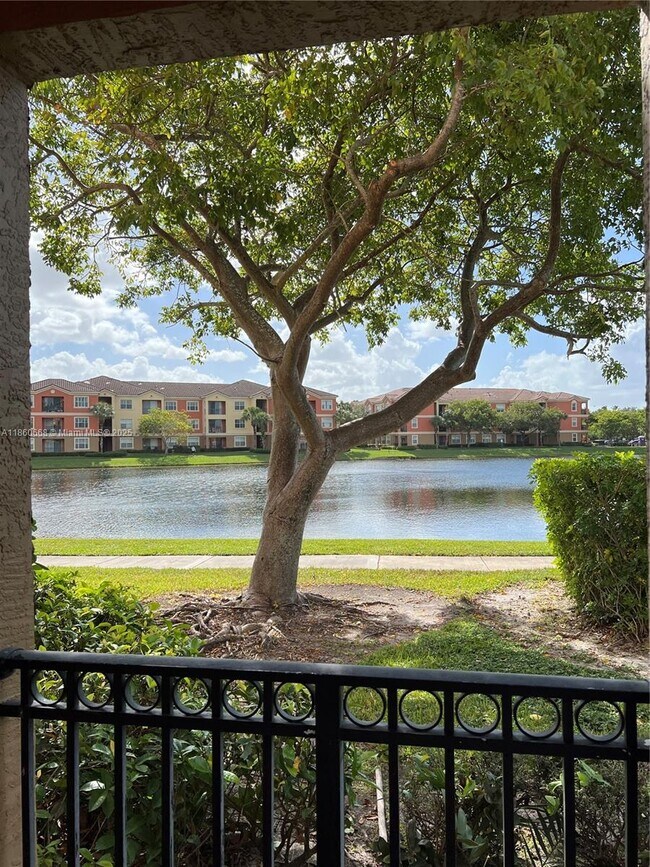 Building Photo - 4602 SW 160th Ave