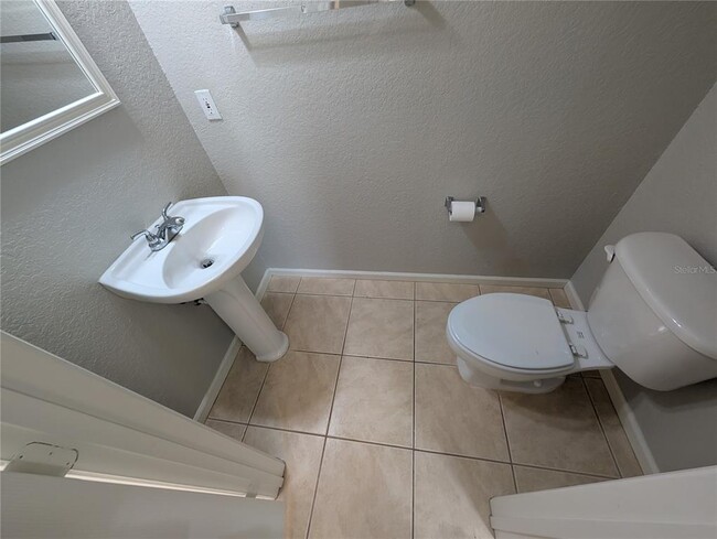 Building Photo - 6212 Ashbury Palms Dr