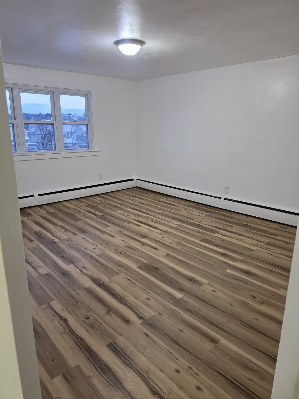 Building Photo - 100 N Pine St