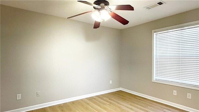 Building Photo - 2644 St Charles Ln NW