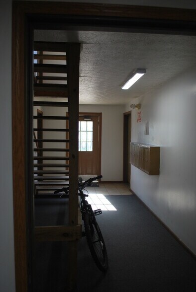 Entry Hallway and mailboxes - 176 Littleton St