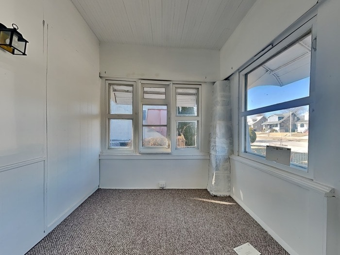 Building Photo - 3029 E Northern Pkwy