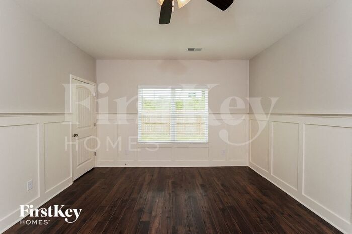 Building Photo - 1046 Mountain Laurel Cir