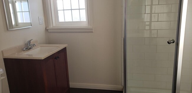 Building Photo - Cute home in Paragonah