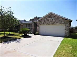 Building Photo - 16927 Jelly Park Stone Dr