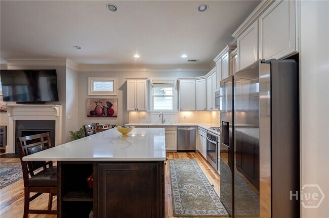 Building Photo - 3530 Greenleffe Dr