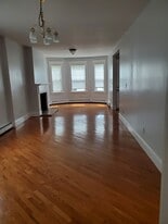 Building Photo - 491 Whalley Ave