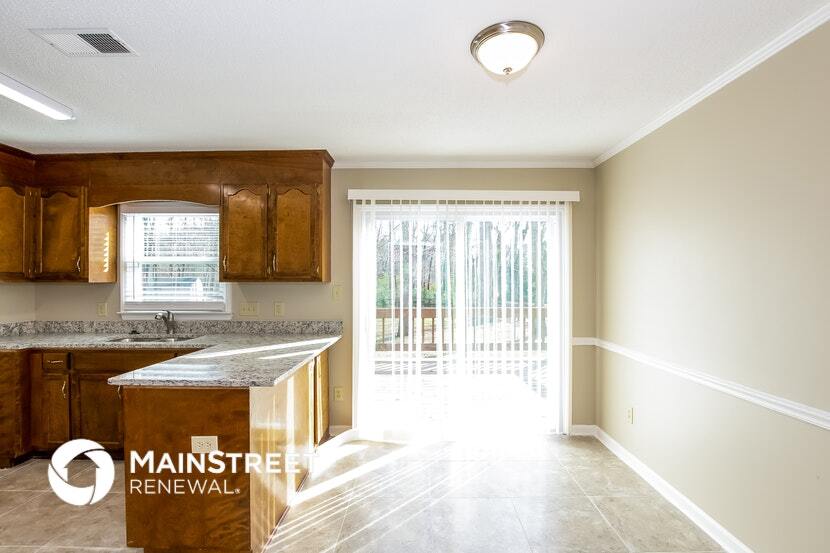 Building Photo - 9006 Hunters Pointe Dr