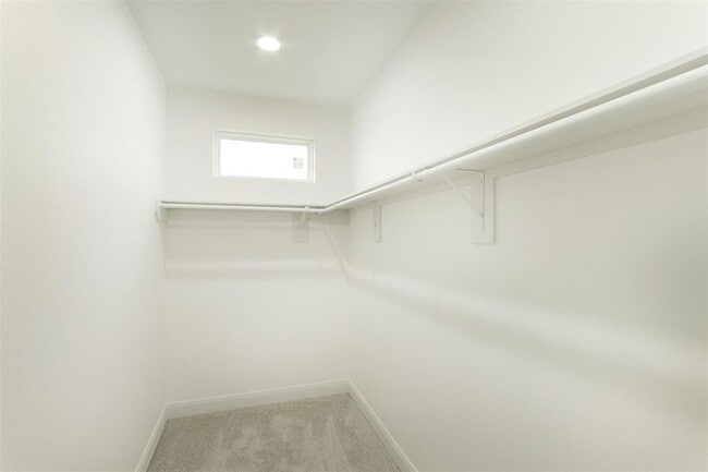 Building Photo - 4006 Bennington St